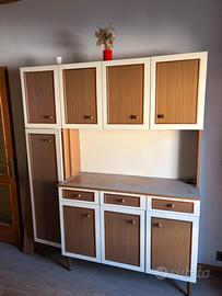 Arredamento di vario genere