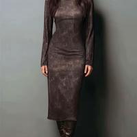 Abito Midi Slim-Fit a Collo Tondo Stile Elegante