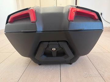 Bauletto originale Yamaha per Xmax 2022 + piastra