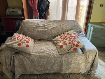 Divano letto  due posti Ikea