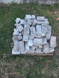 Pezzi di Autobloccanti