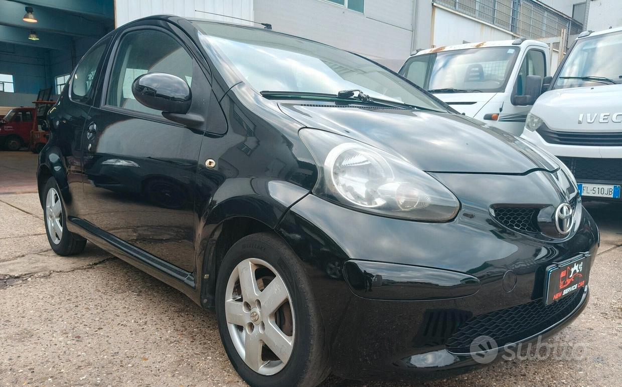TOYOTA Aygo 1ª serie