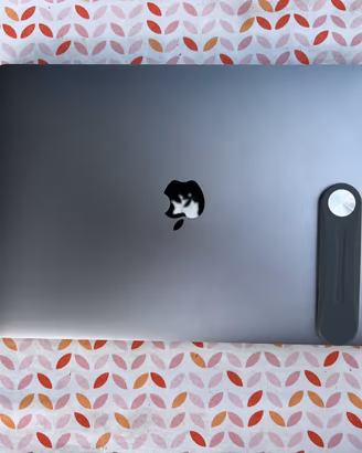 MACBOOK AIR 13"