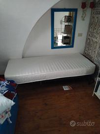 rete con materasso singolo