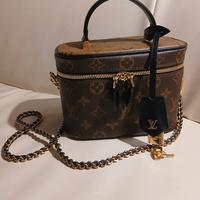 Pochette Louis Vuitton 