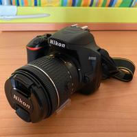 Nikon D3500 + accessori e obiettivi