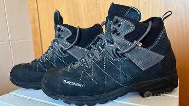 Scarponi da Trekking Gronell numero 42