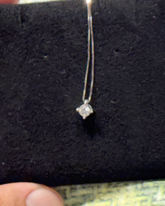Collana in oro 750 con diamante