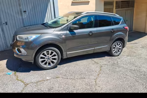 Ford Kuga Vignale  2.0 TDCi 180cv  4WD 