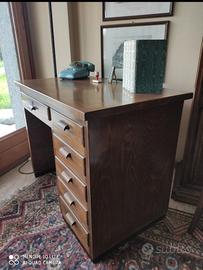 scrivania anni 70