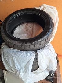 Pneumatici Bridgestone Quattro stagioni