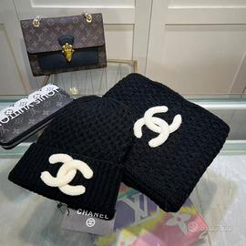set cappello e sciarpa chanel