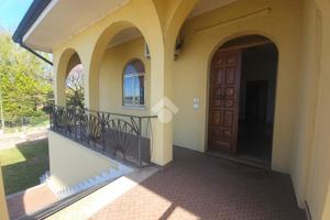 VILLA SINGOLA A RODIGO