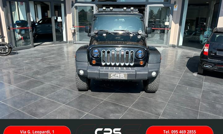 Jeep Wrangler Unlimited 2.8 CRD DPF Sahara Auto