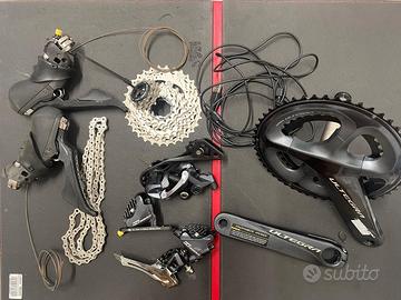 Gruppo Shimano Ultegra R8000 con powermeter Giant