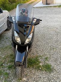 Yamaha Xmax  250