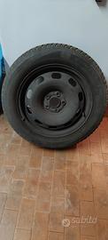 cerchi in ferro con gomme 