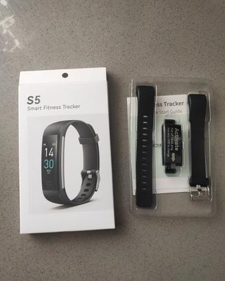 Orologio smart anche oer fitness 