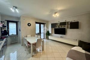 2 LOCALI A BORGARO TORINESE