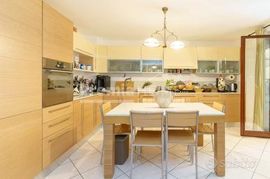  CUCINA SCAVOLINI NUOVA