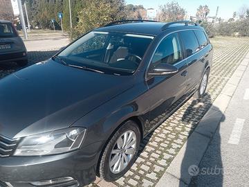 VOLKSWAGEN Passat 6ª serie - 2011