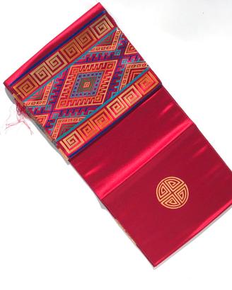 Stock di cinture bhutanesi
