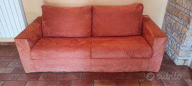 Divano letto matrimoniale