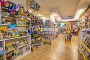 Cartoleria - Libreria a Macerata Via Roma 1 locali