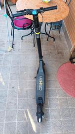 Monopattino elettrico 