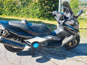 Yamaha TMax