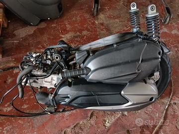 Motore Kymco Downtown 300i SK60 (KM24000)