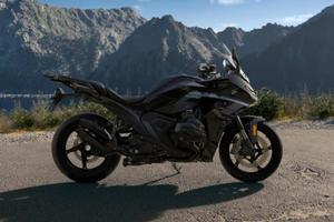 BMW R 1300 RS Triple Black ASA