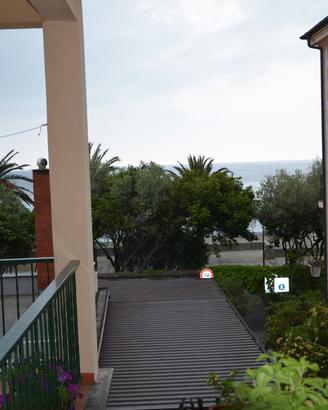 TR -Appartamento fronte mare - 009004-LT-0219