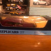 Replicars modellino da collezione rovinato