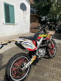 Moto Geico