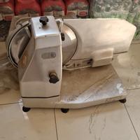 affettatrice trifase