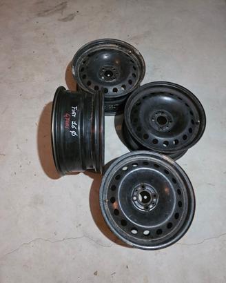 4 cerchi in ferro 16”-Fiat 16 / Ford Ka 