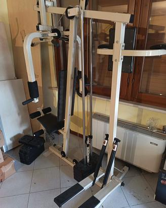 Stazione multifunzionale palestra completa