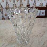 vaso in vetro lavorato