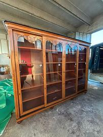 libreria/vetrina in noce intarsiata metà 900