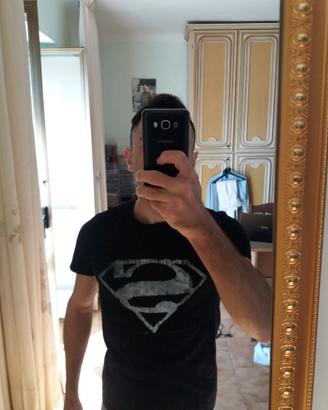 t-shirt nera death of superman taglia S