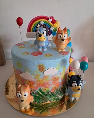Torta finta Bluey in gesso