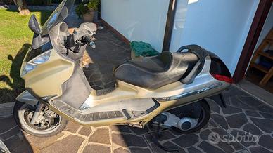  scooter piaggio 200 x8