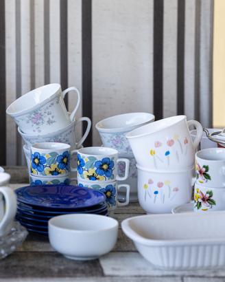 tazzine da caffè e tazze da tè varie e altro