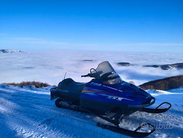 Motoslitta Polaris sks 700