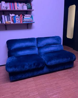 Divano letto rivestito