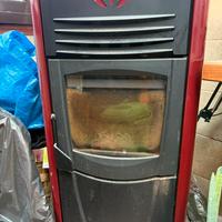 Stufa a Pellet - Nordica EXTRAFLAME - mod.Graziosa