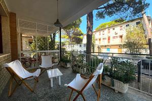 4 LOCALI A COMACCHIO