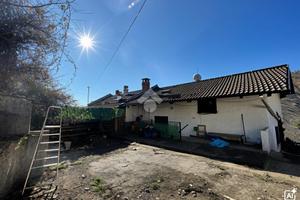 CASA SEMINDIPENDENTE A SAN PIETRO VAL LEMINA