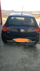 Auto Volkswagen Polo